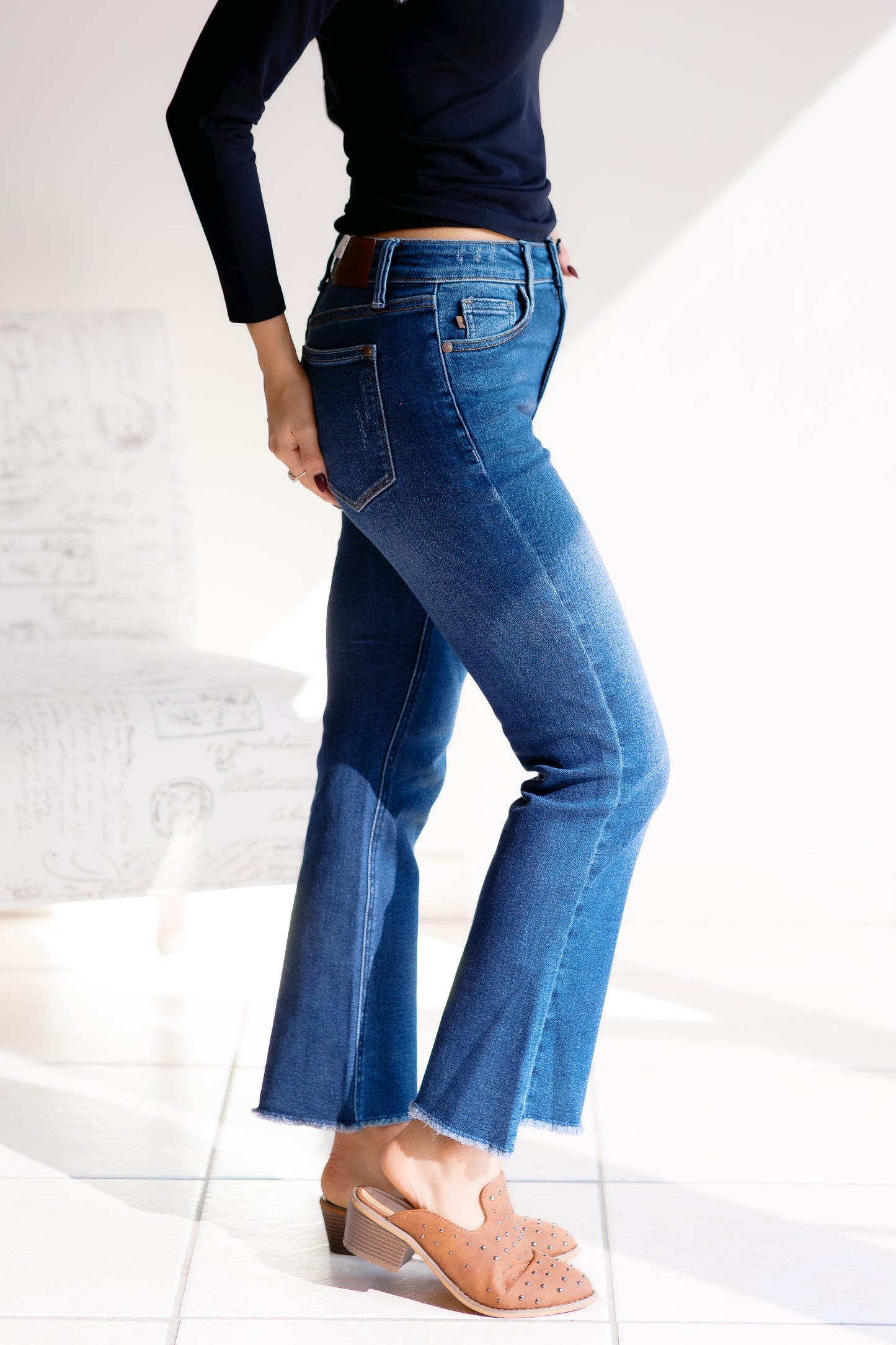 (9-24-25) Dark Roast Denim Judy Blue Flares