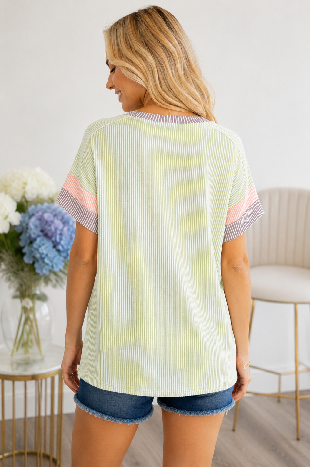 (8-19-26)Sweet Simplicity Top