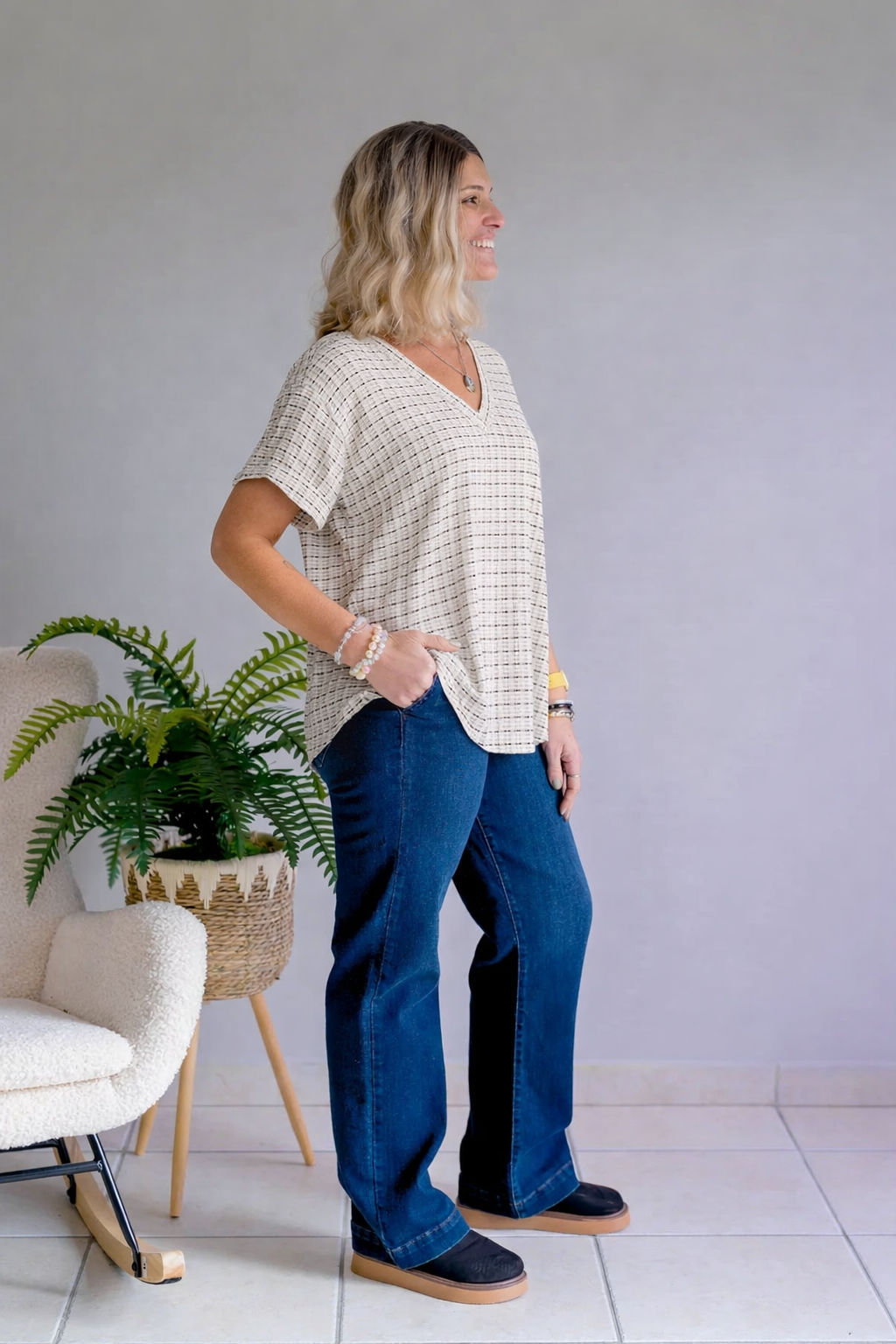 (3-11-26) Ash & Light Knit Top