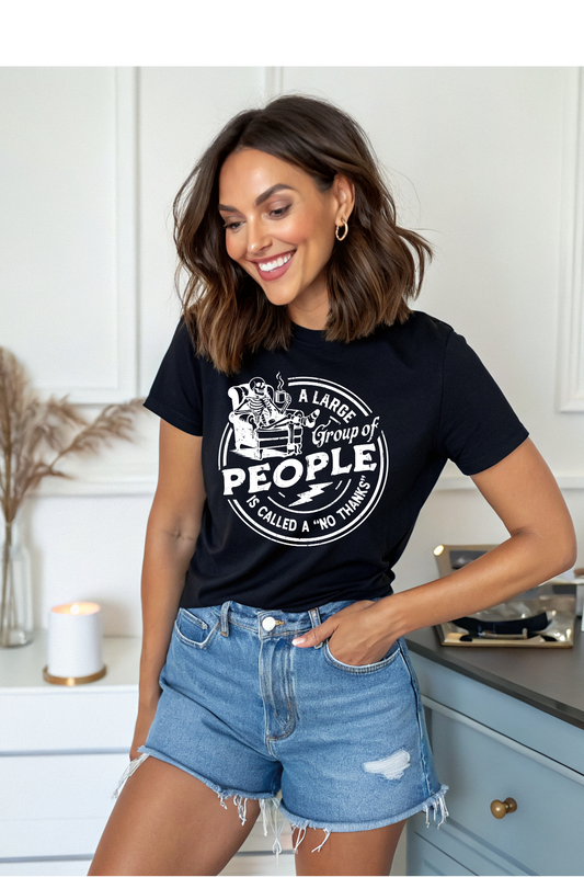 (7-6-26)Large Crowd, No Thanks Graphic Tee