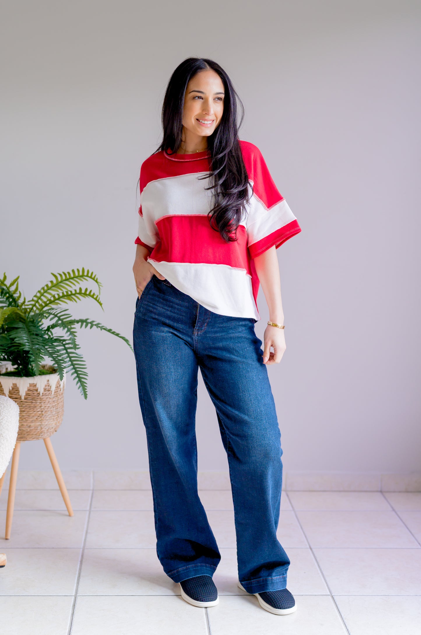 Heartline Exposed Seam Top
