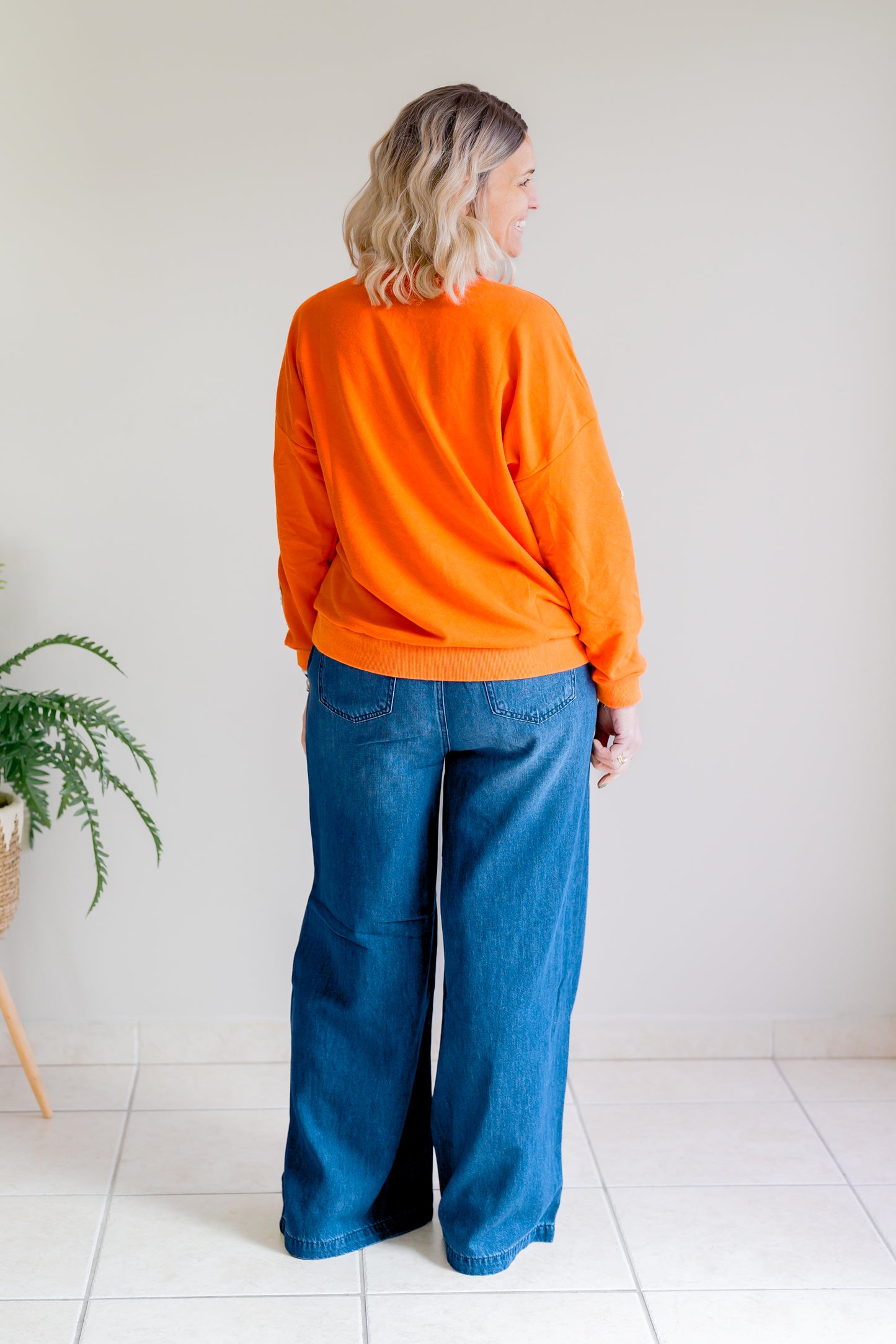 (1-14-26) Groovy Bloom Sweatshirt