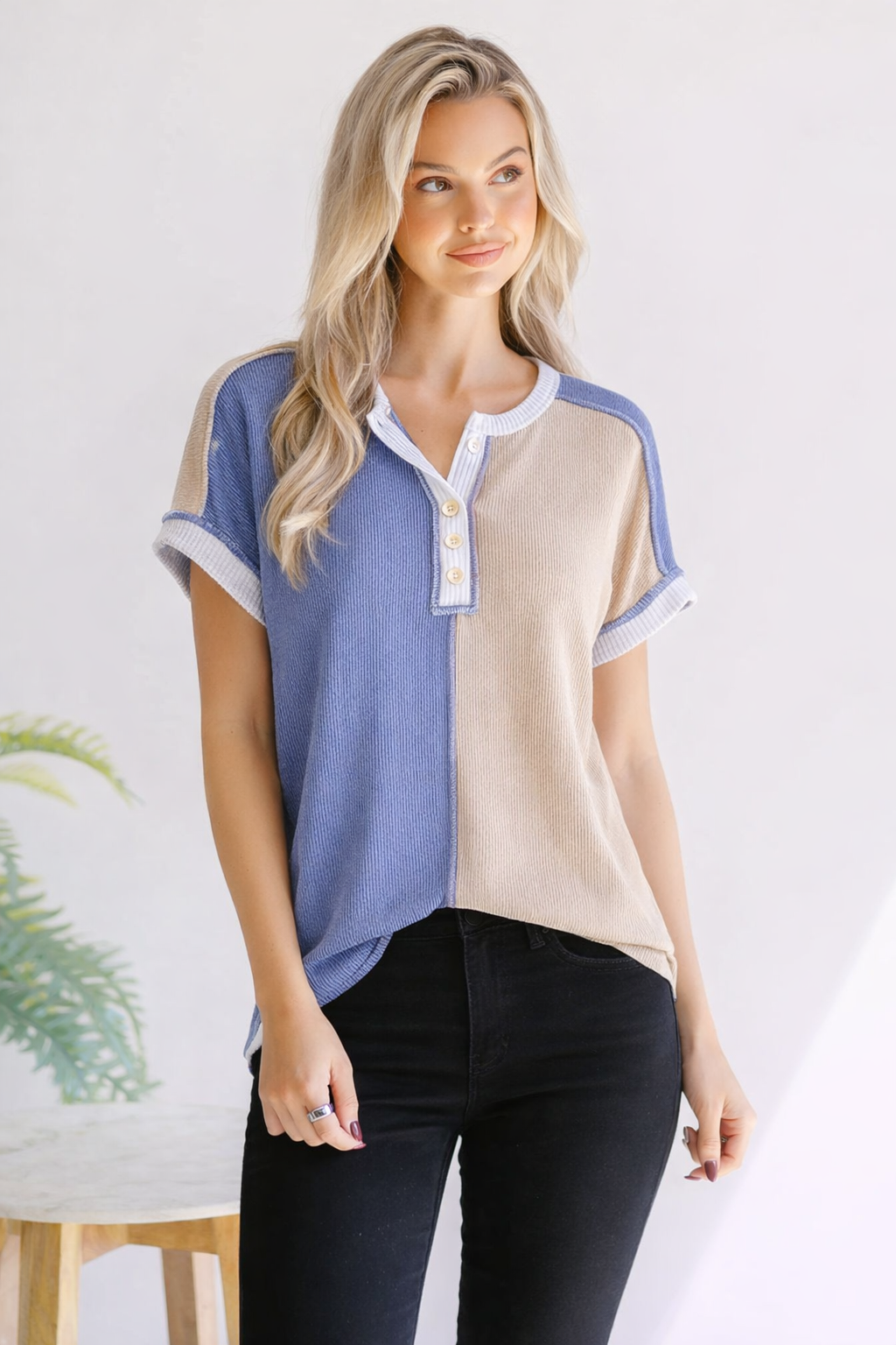 (3-25-26) Midnight & Sand Button Top