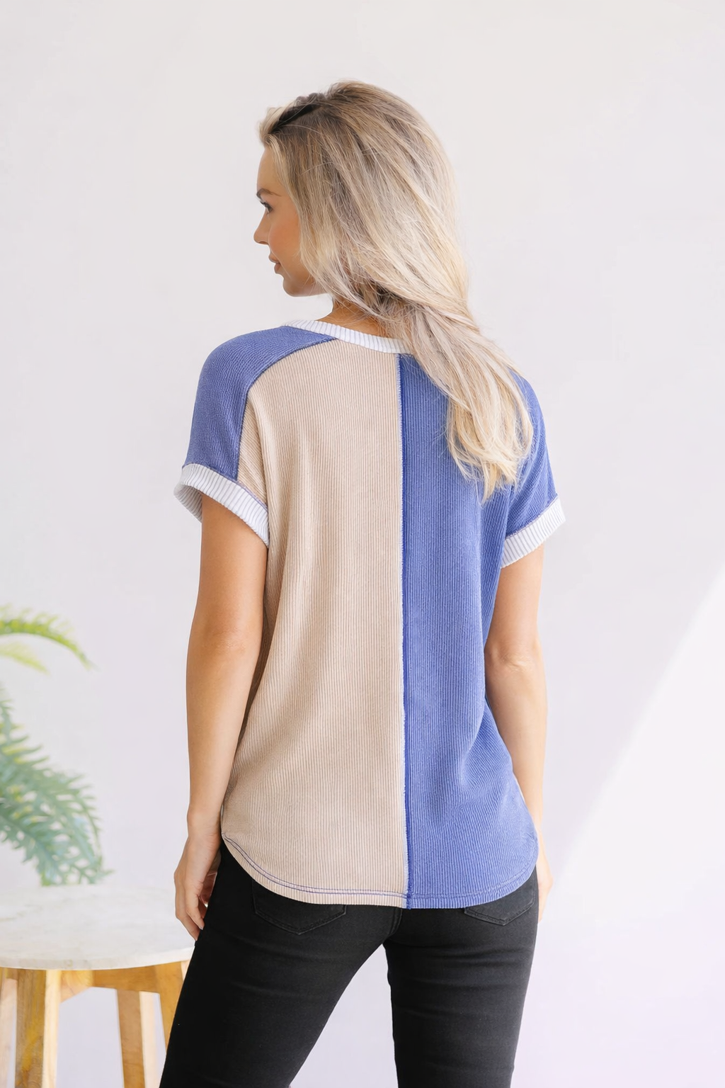 (3-25-26) Midnight & Sand Button Top