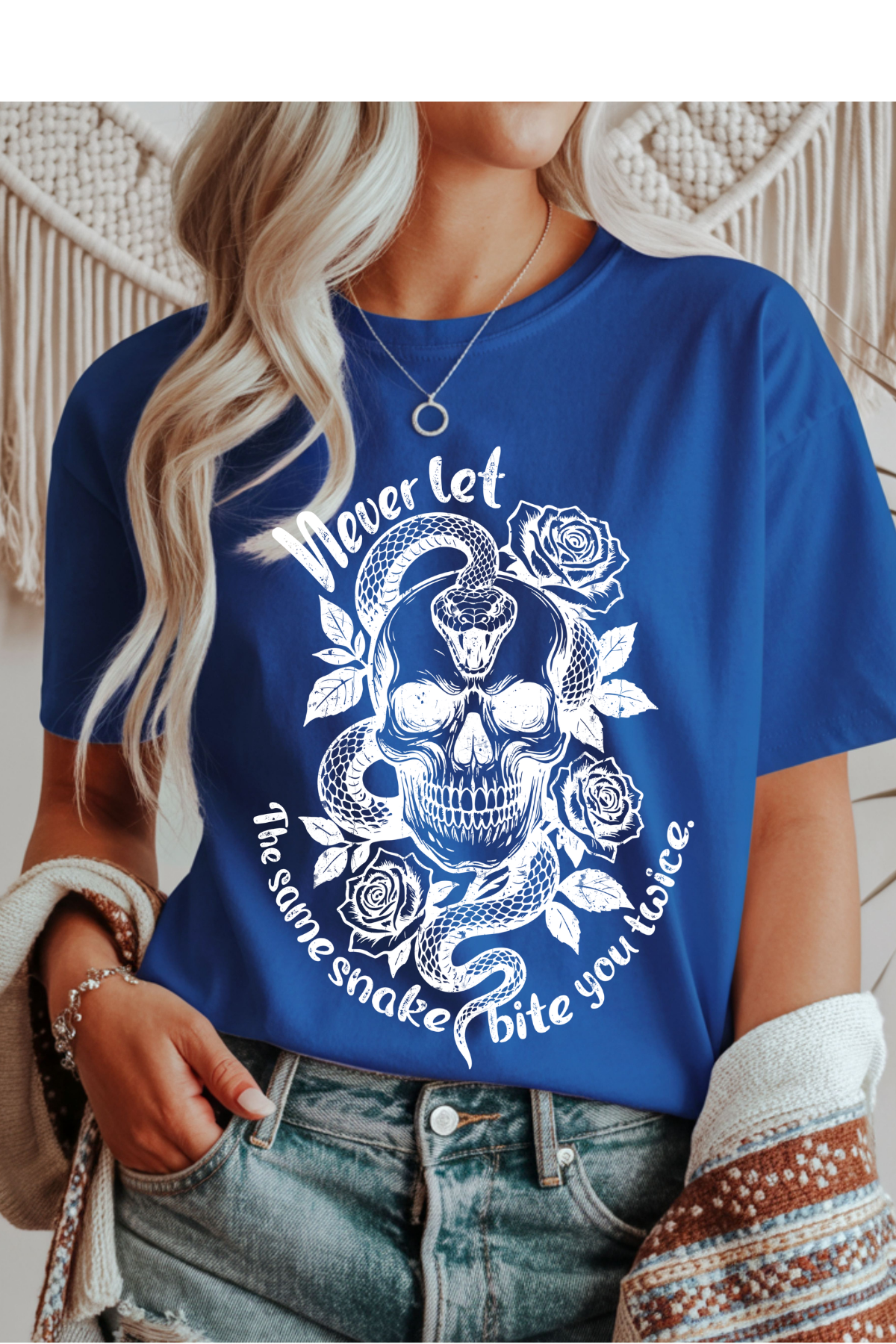 (5-18-26)Bite You Twice Graphic Tee