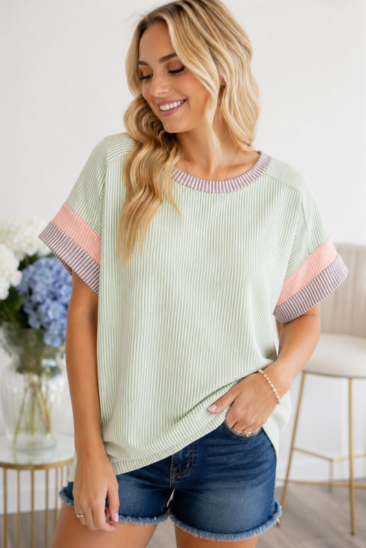 (8-19-26)Sweet Simplicity Top