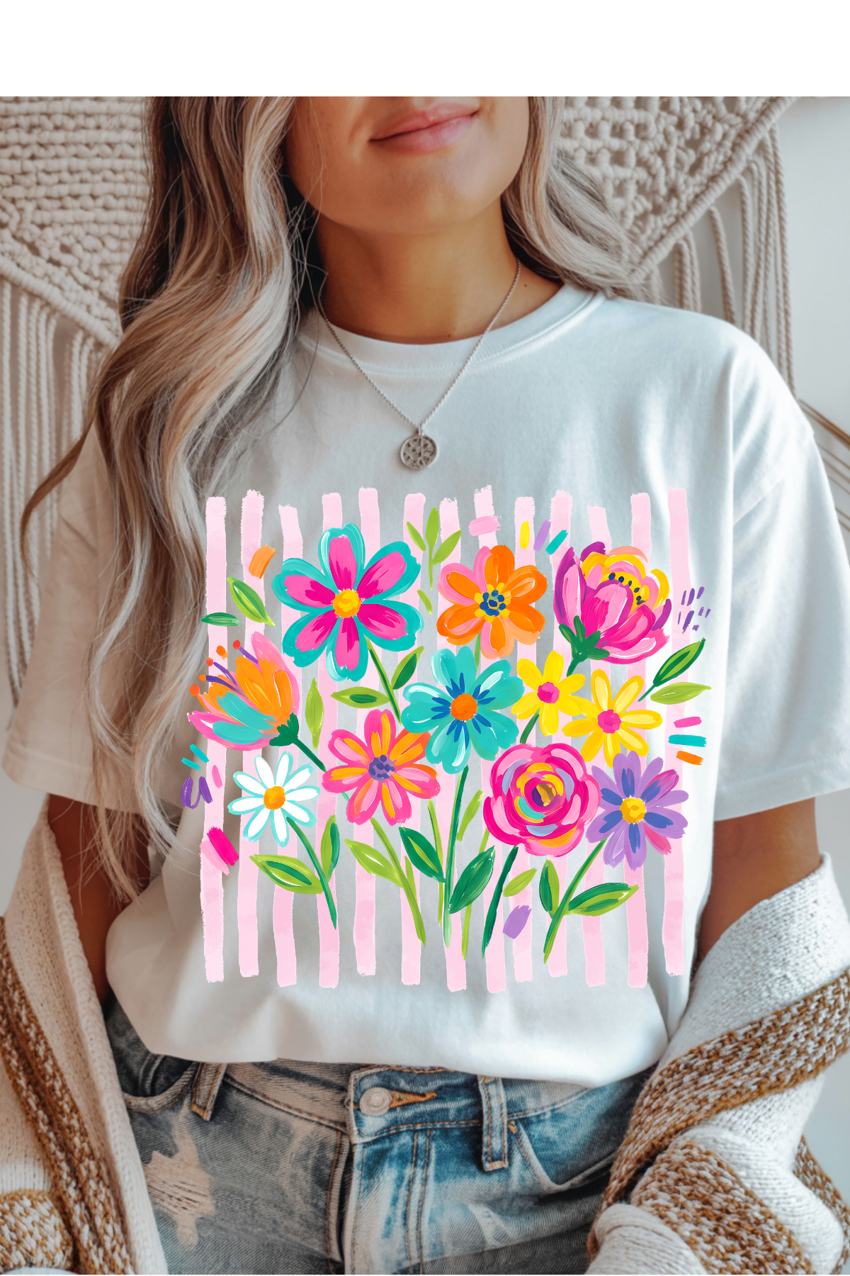 (5-18-26)Summa Floral Graphic Tee