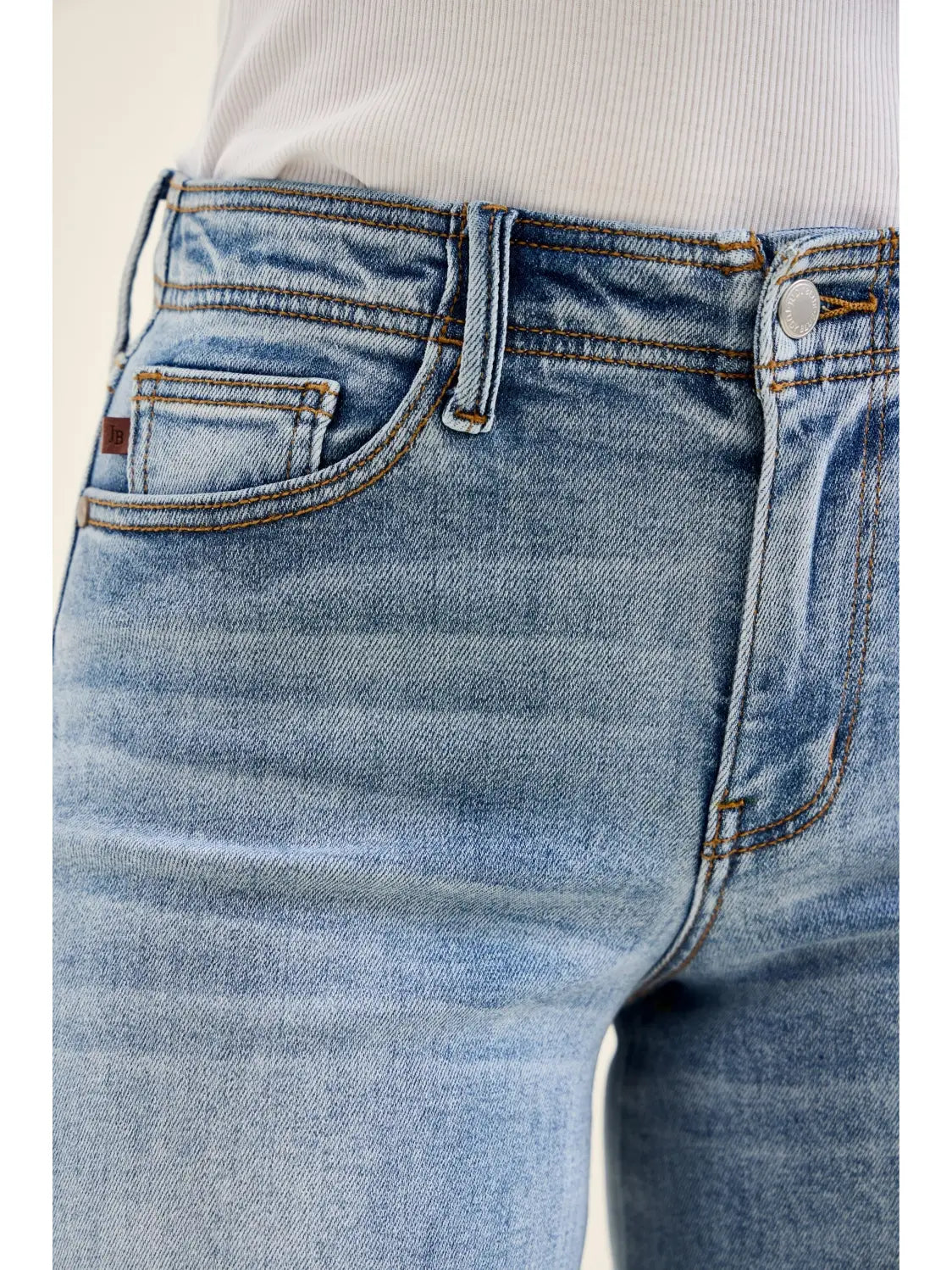 (5-27-26)Fray Edge Wide Judy Blue Ankle