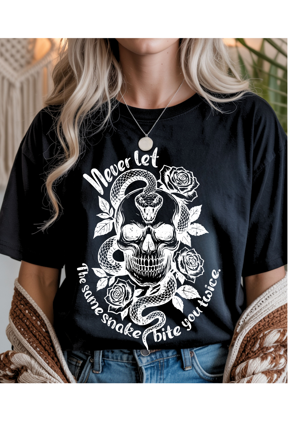 (5-18-26)Bite You Twice Graphic Tee