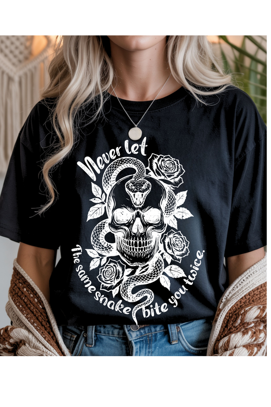 (5-18-26)Bite You Twice Graphic Tee