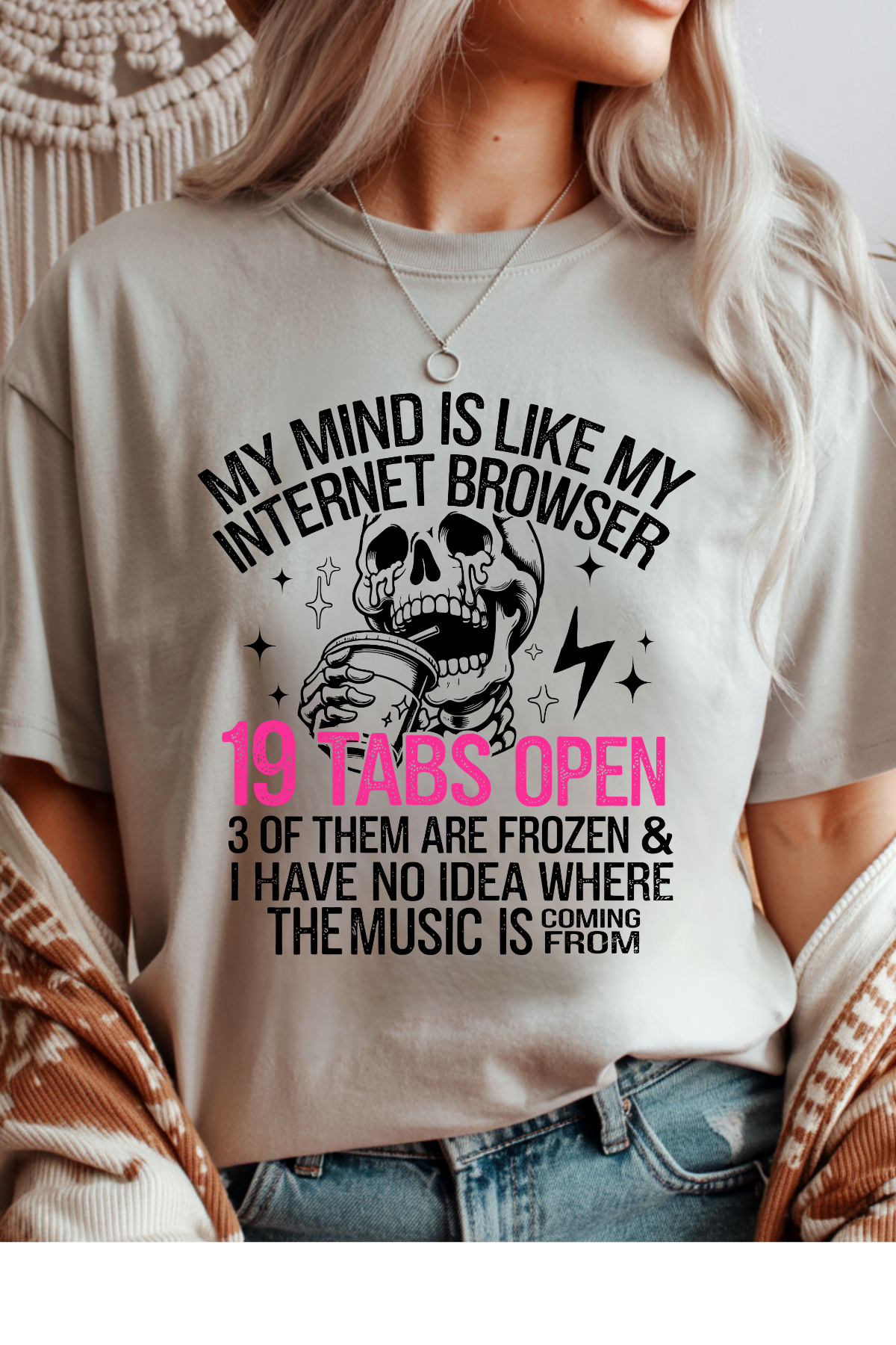 19 Tabs Open Graphic Tee