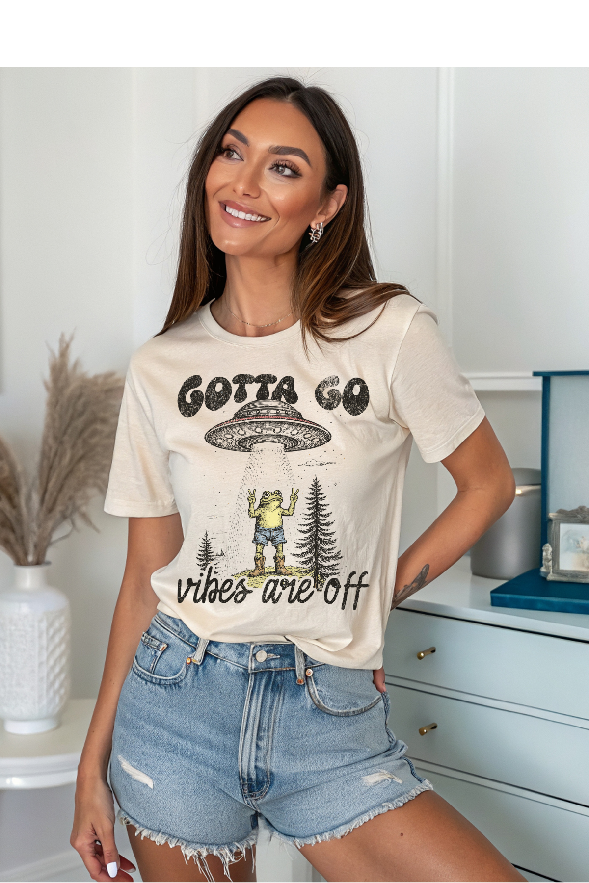 (6-15-26)Gotta Go Graphic Tee